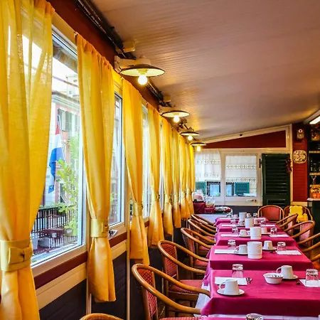 Portofino فندق راباللو